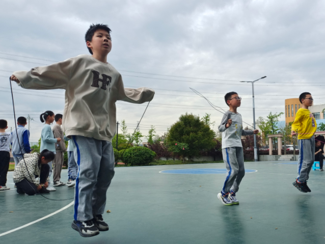 助力孩子們突破聽力障礙掌握流暢的言語表達自信地邁向社會