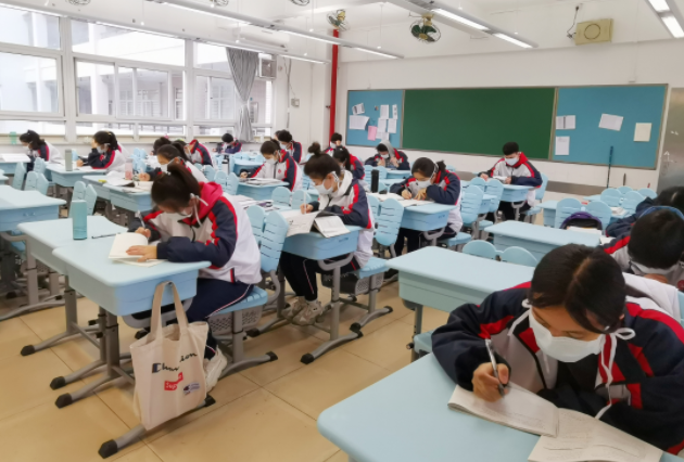 打破傳統講堂壁壘讓師友合作成為提升教學質量的核心引擎 打破傳統講堂壁壘讓師友合作成為提升教學質量的核心引擎