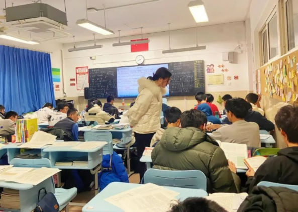 筑牢根基體現出以教育科技人才交融支撐高質量發展的前瞻性布局