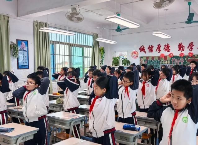 研發學科美育典型講堂范式破解怎么教在師資與教研維度